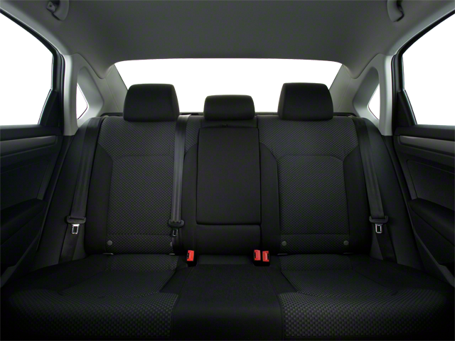 2013 Volkswagen Passat Wolfsburg Edition