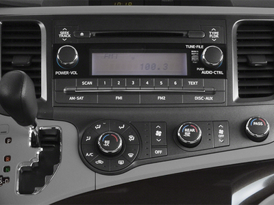 2014 Toyota Sienna LE AAS