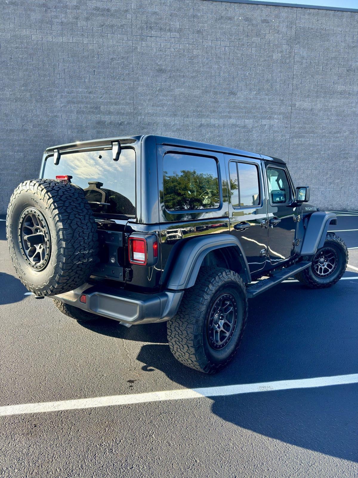 2022 Jeep Wrangler Unlimited High Tide