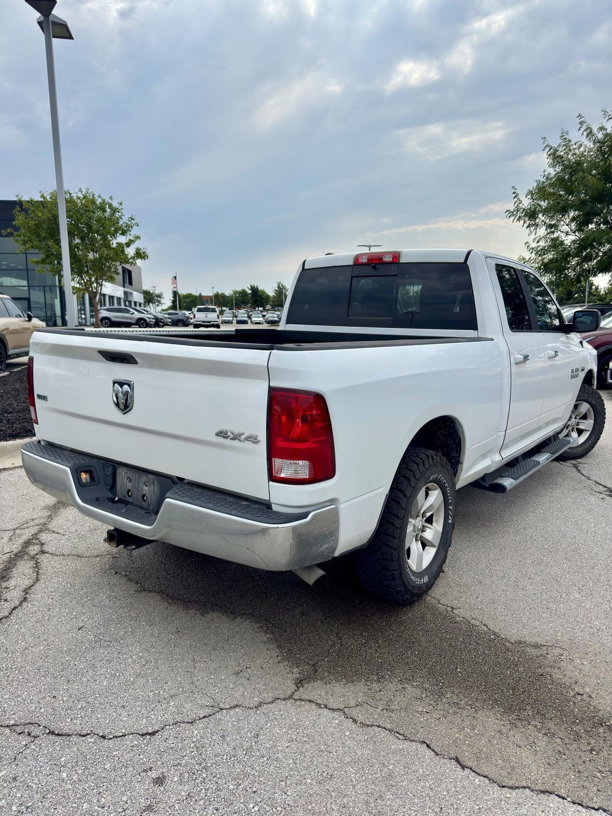 2016 RAM 1500 SLT