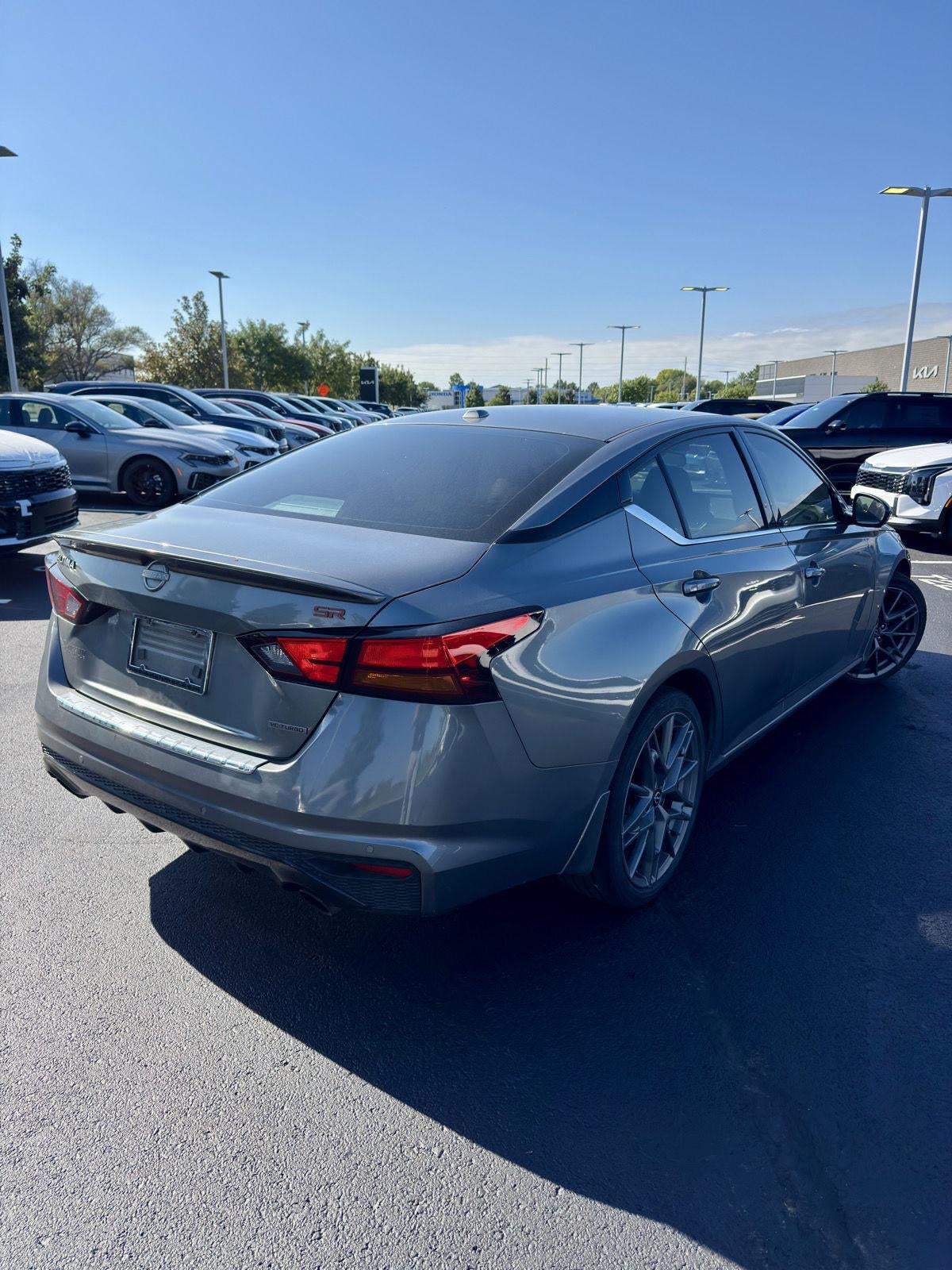 2023 Nissan Altima 2.0 SR
