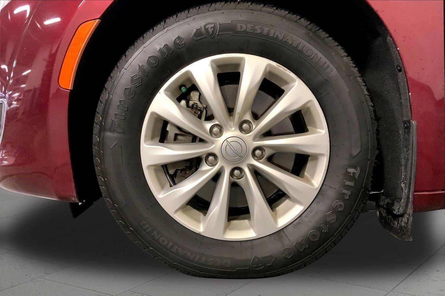 2019 Chrysler Pacifica Touring L