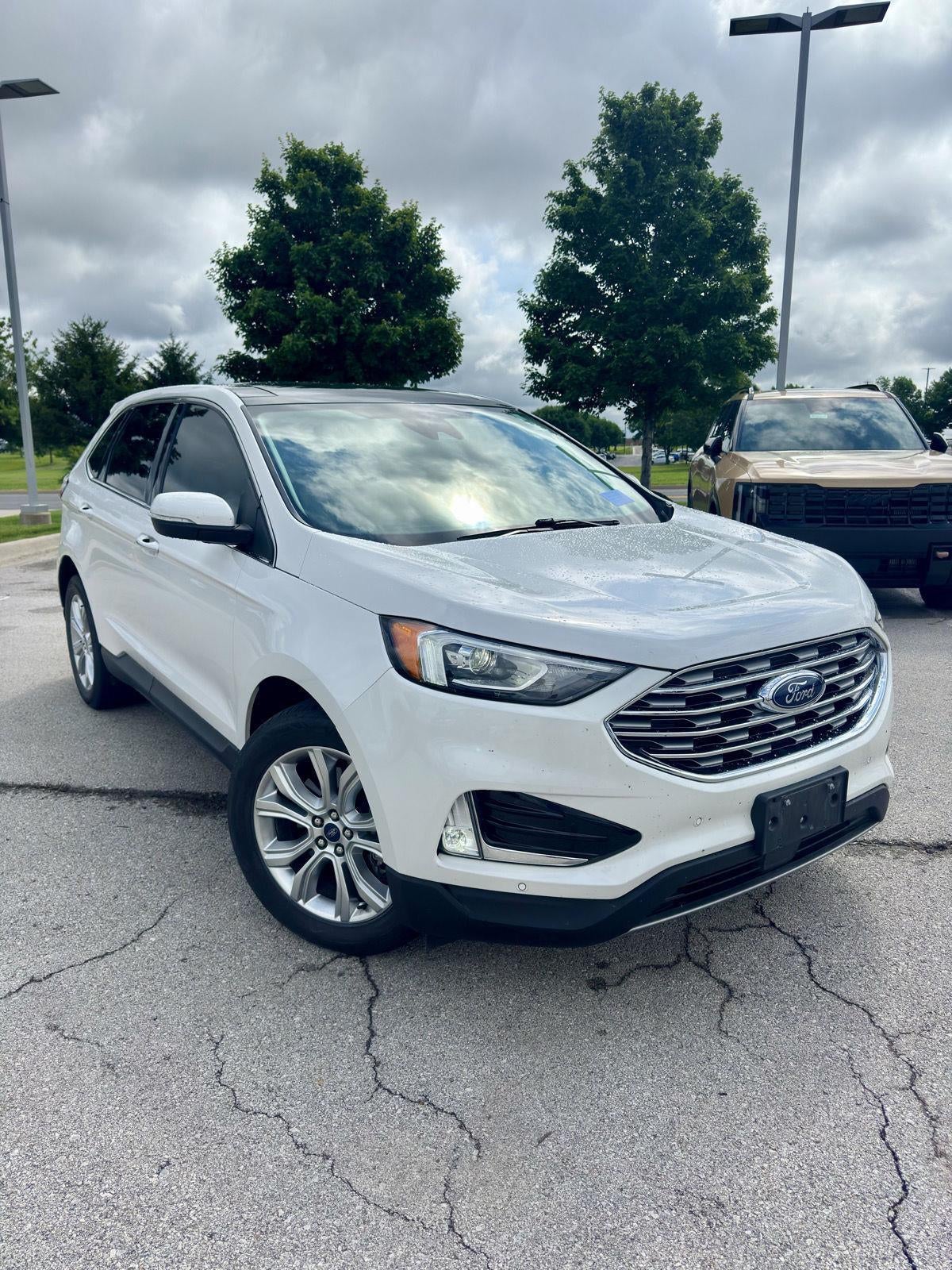 2020 Ford Edge Titanium