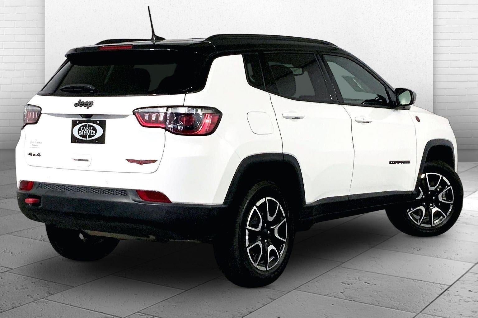 2024 Jeep Compass Trailhawk