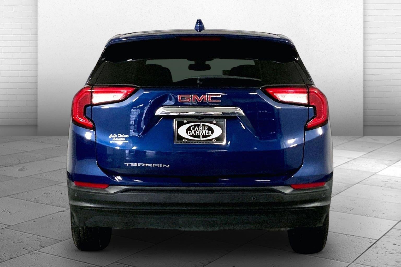 2022 GMC Terrain SLE