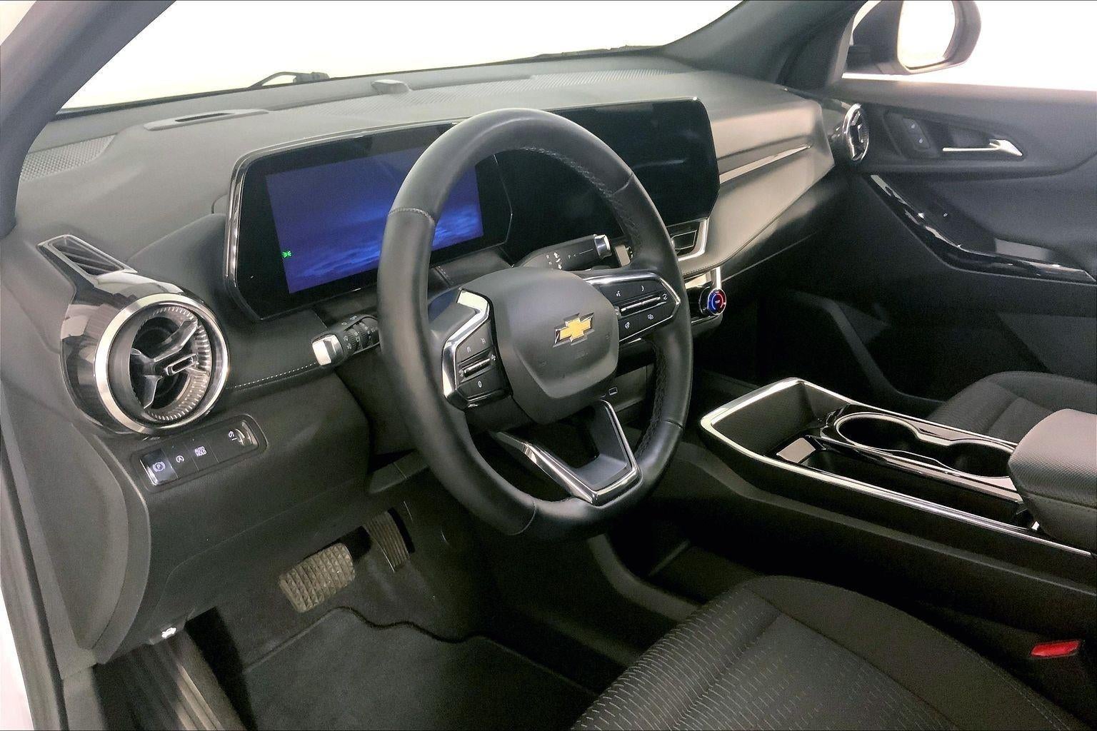 2025 Chevrolet Equinox FWD LT