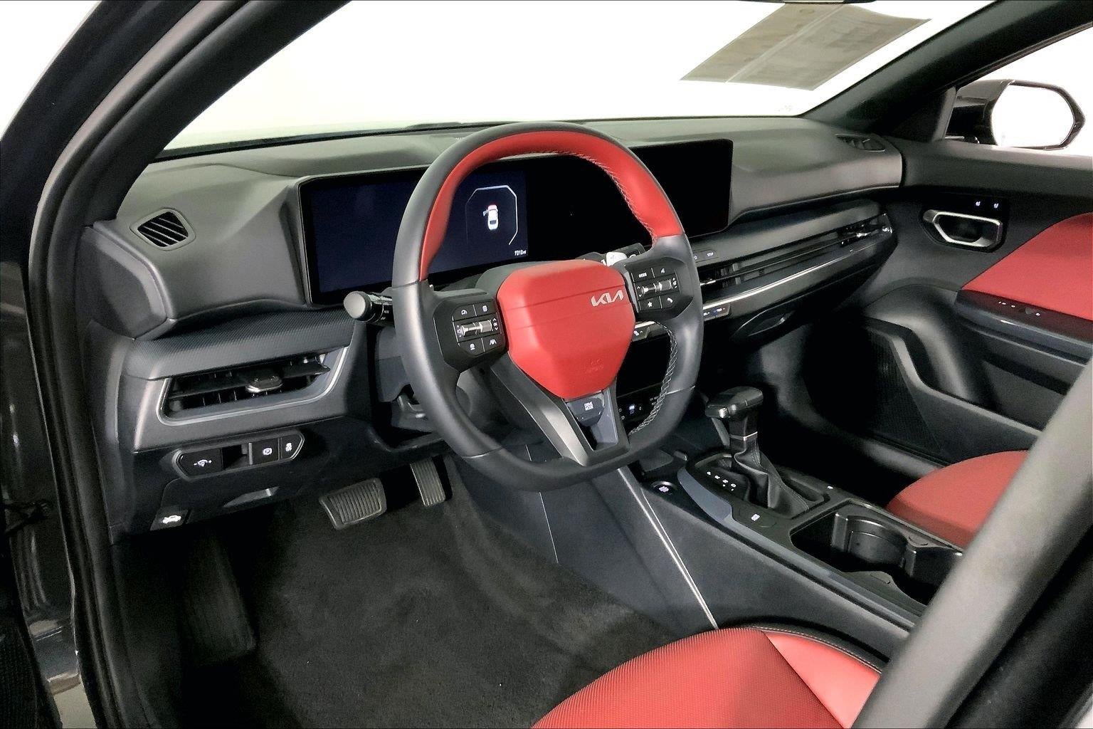 2025 Kia K4 GT-Line