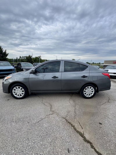 2019 Nissan Versa Sedan S Plus