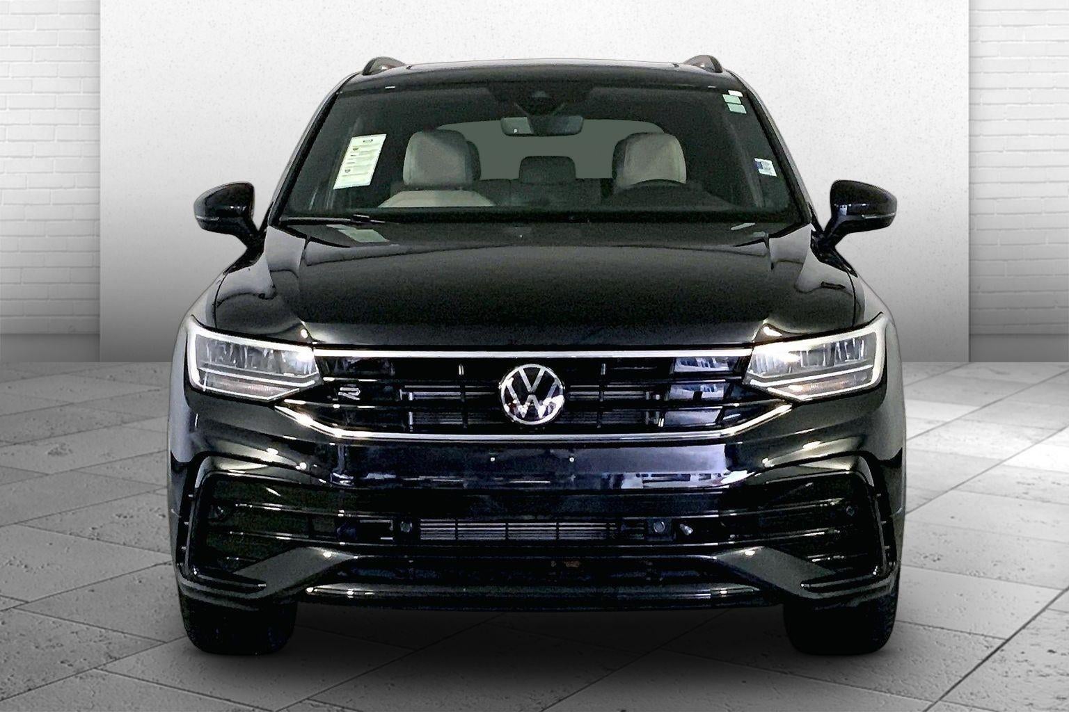 2024 Volkswagen Tiguan SE R-Line Black