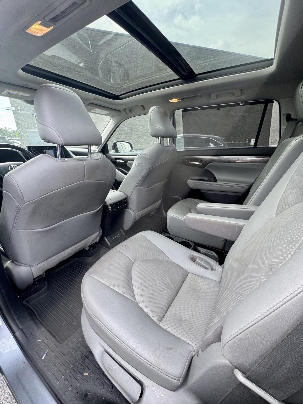 2021 Toyota Highlander Platinum