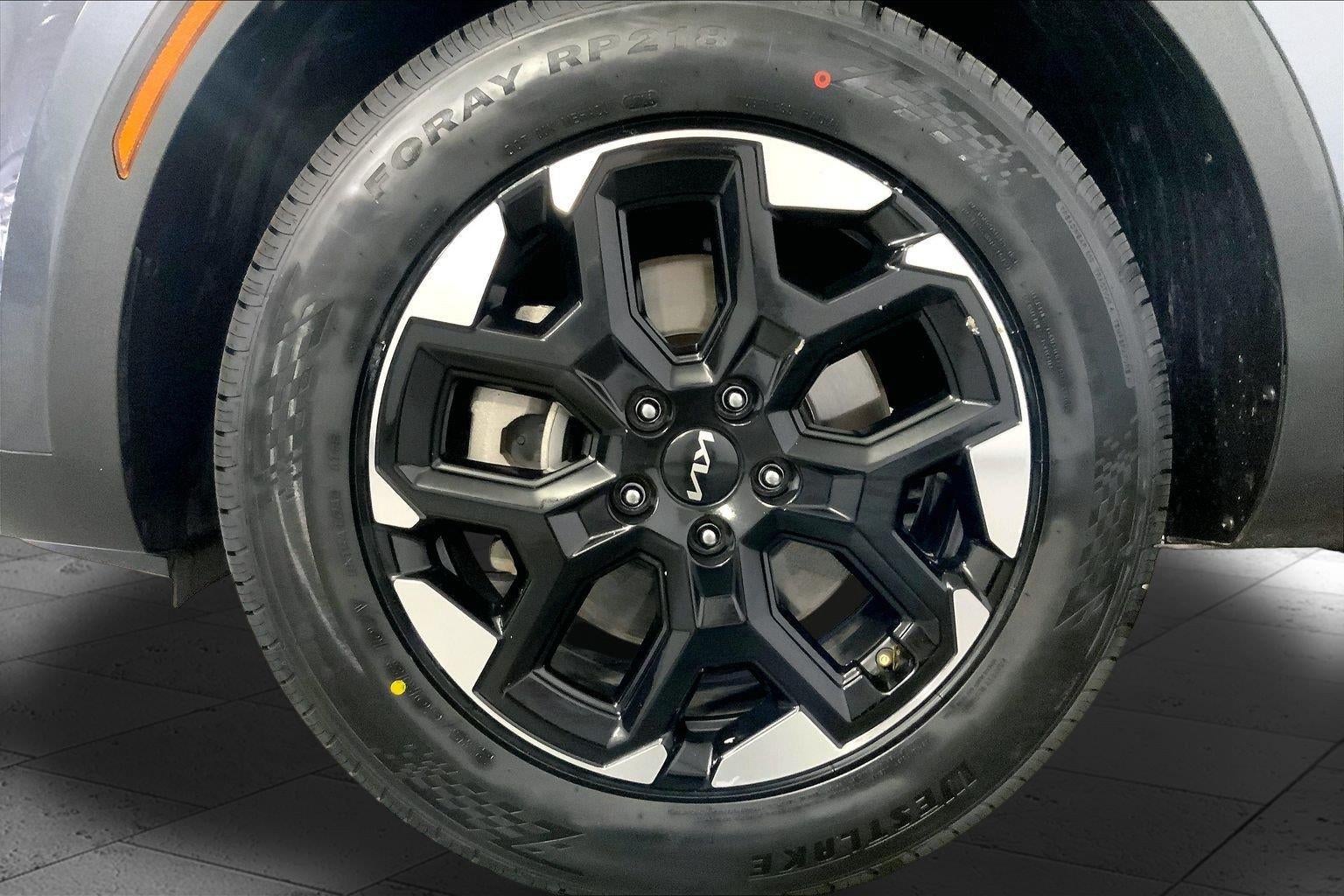 2024 Kia Sorento S