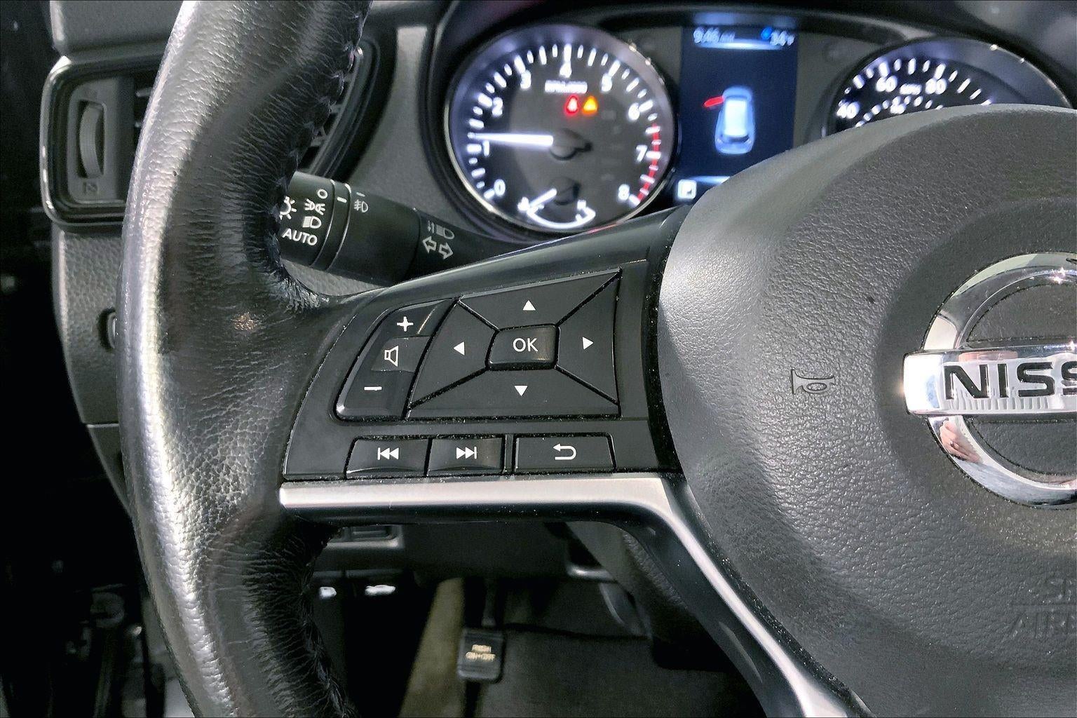 2017 Nissan Rogue SL