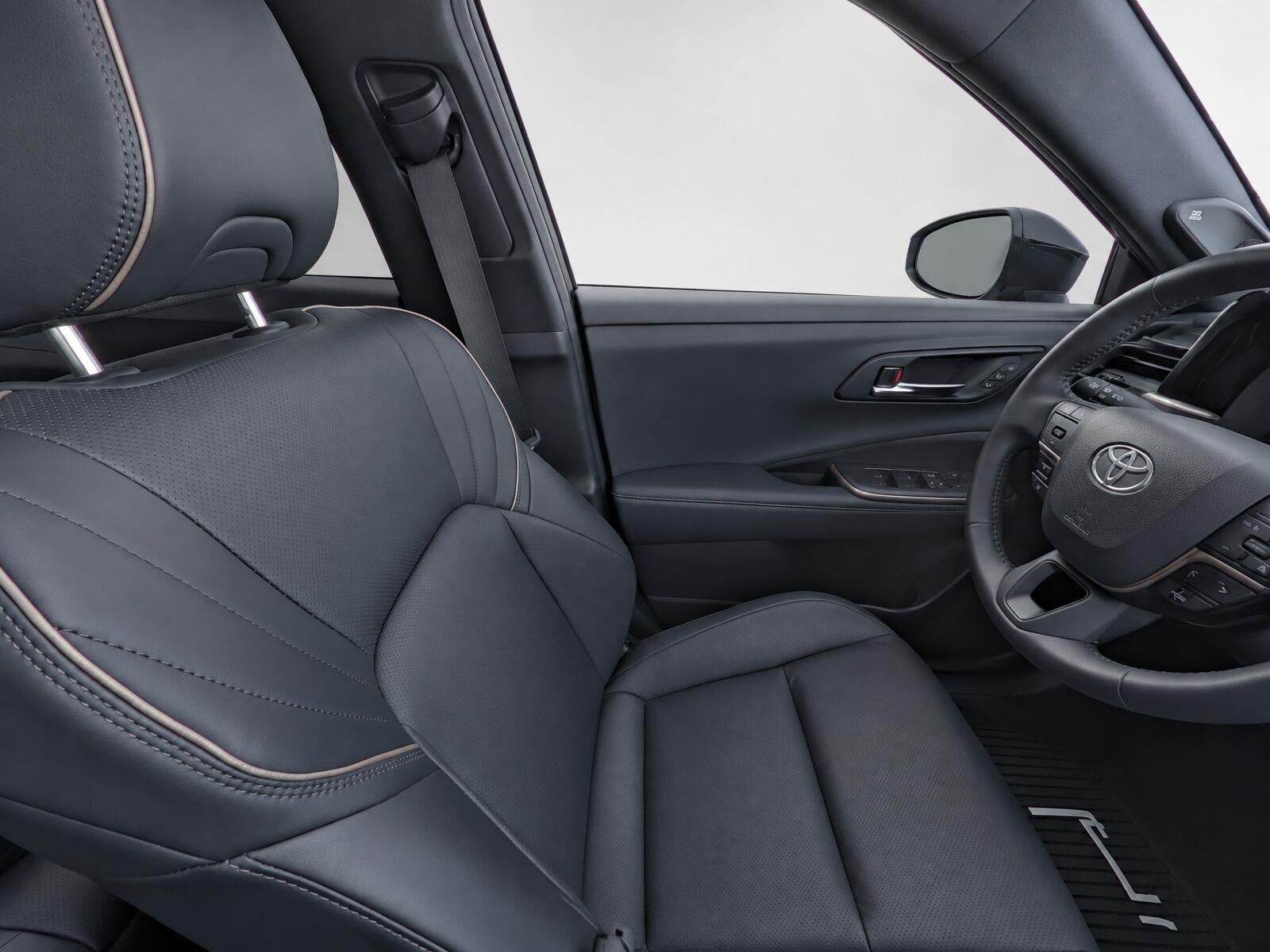 2023 Toyota Crown Platinum