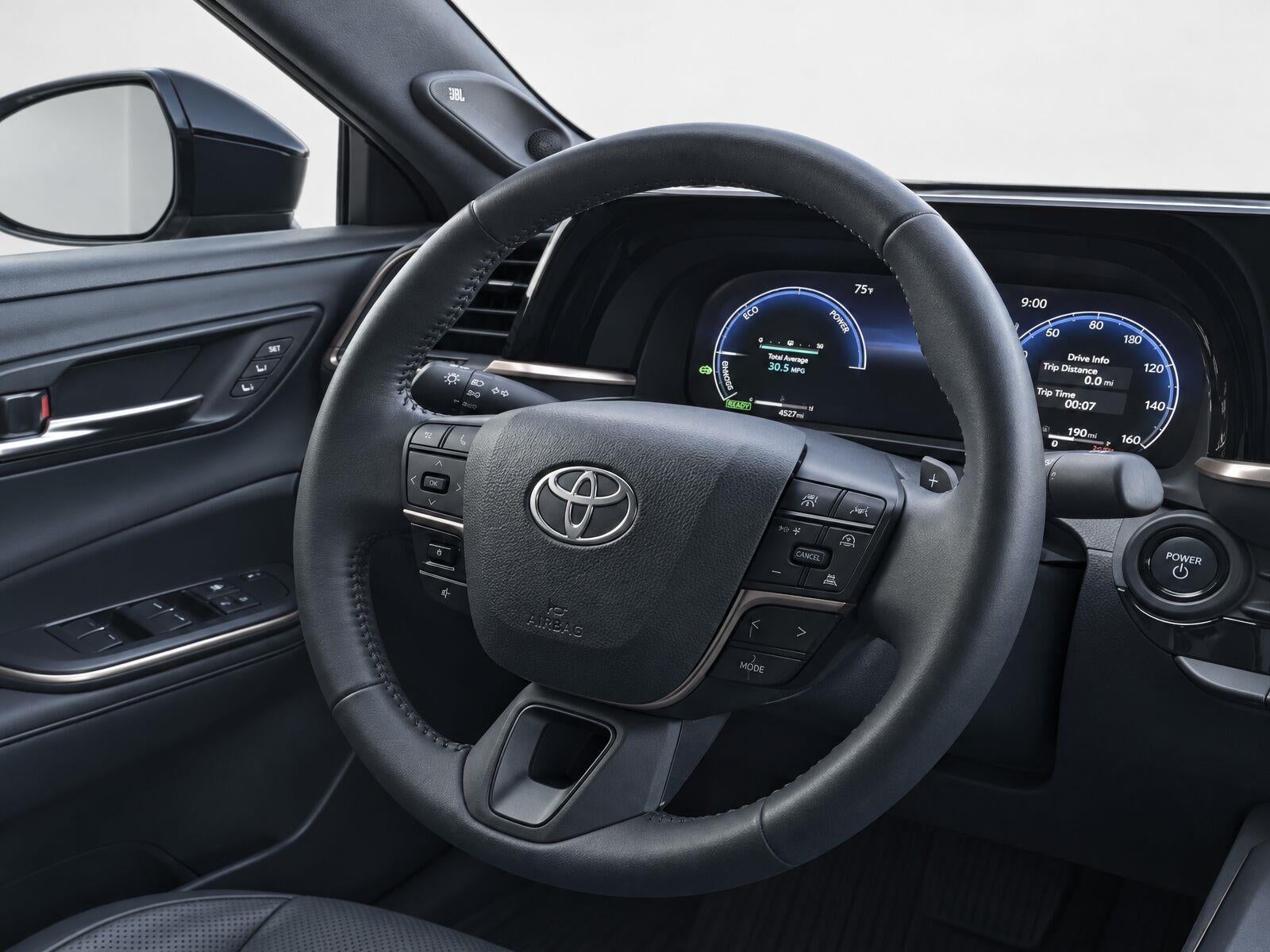 2023 Toyota Crown Platinum