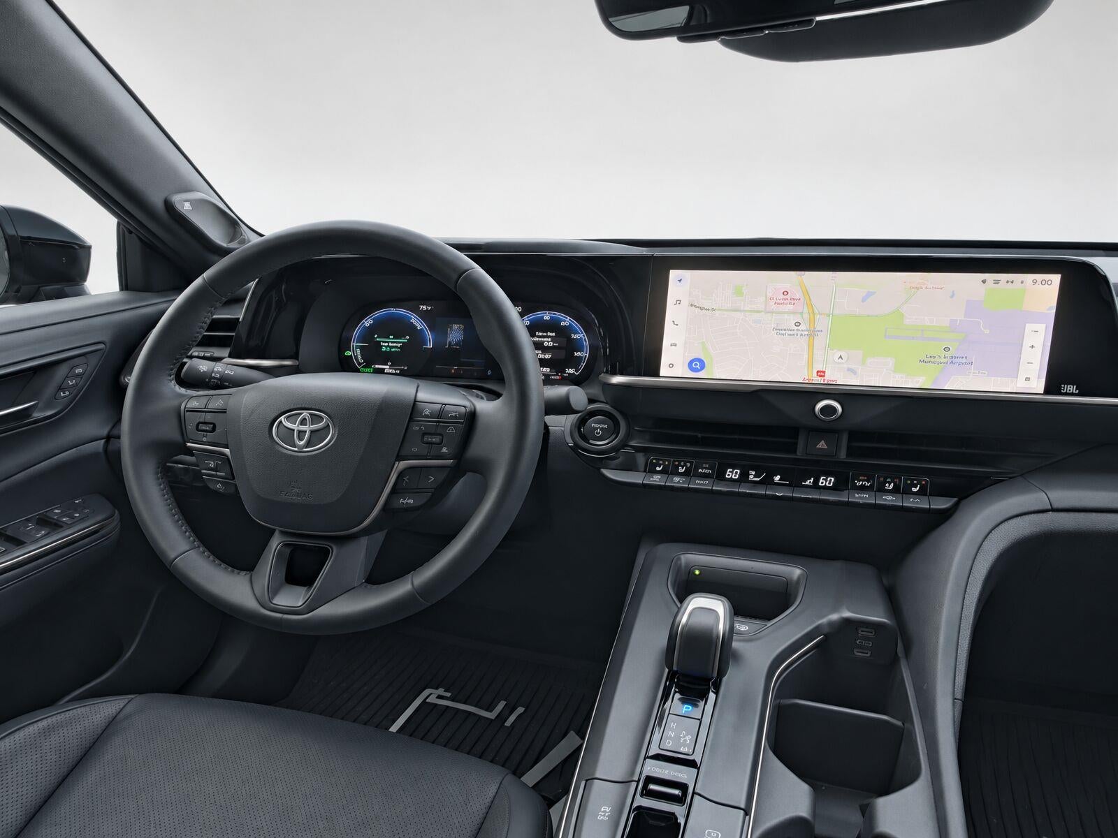 2023 Toyota Crown Platinum
