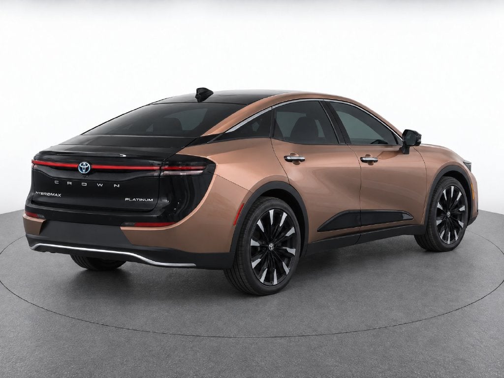 2023 Toyota Crown Platinum