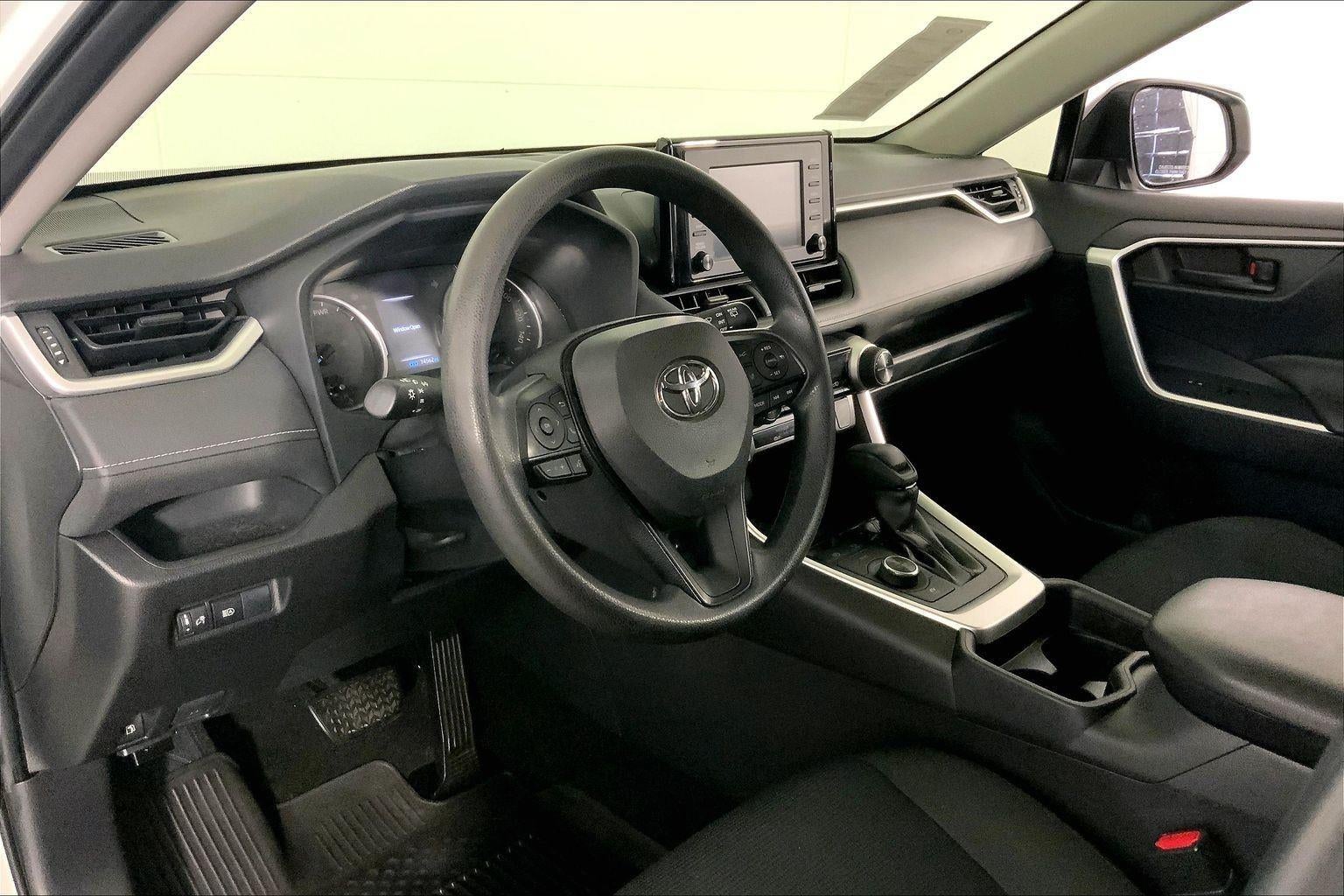 2019 Toyota RAV4 Hybrid LE