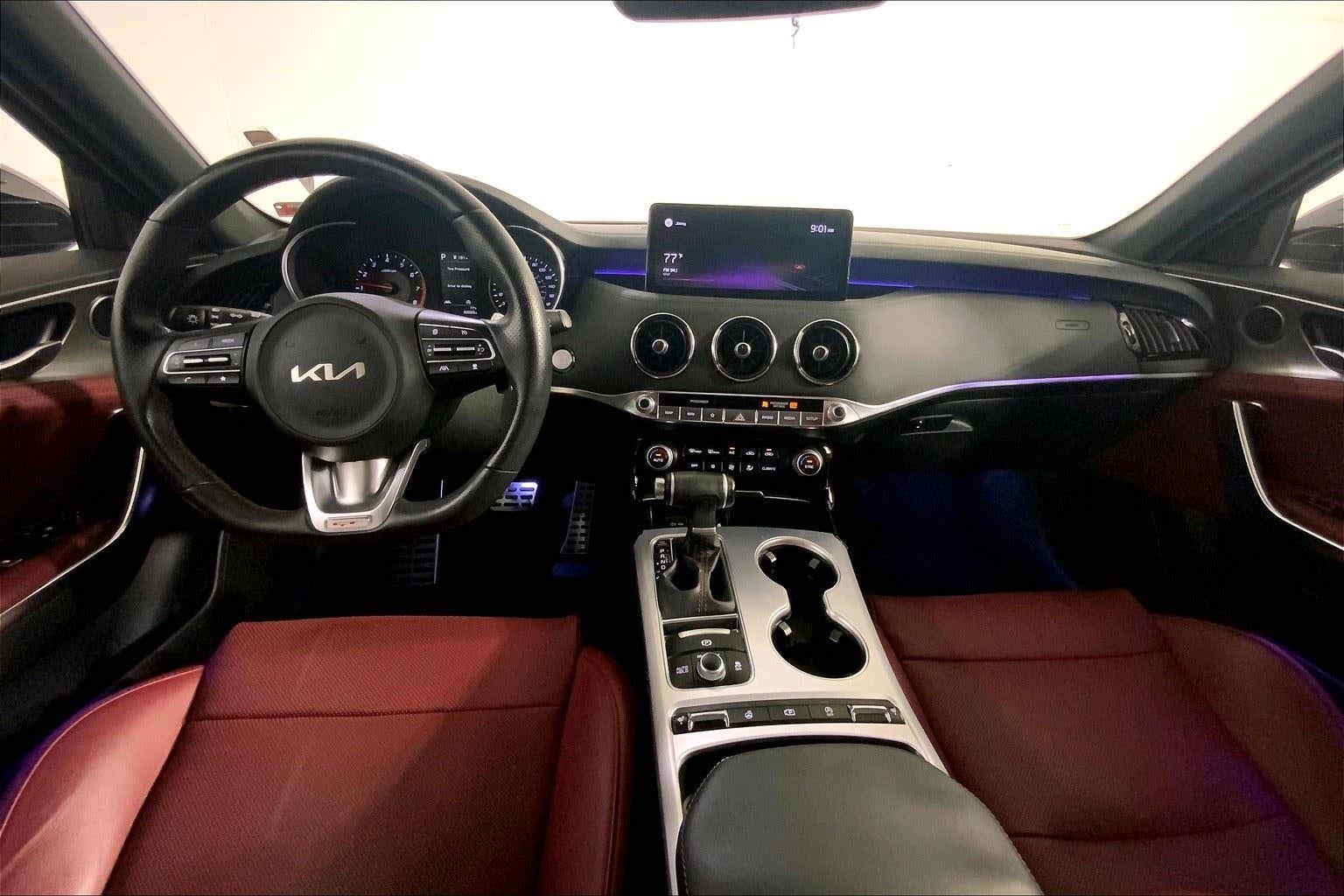 2022 Kia Stinger GT1