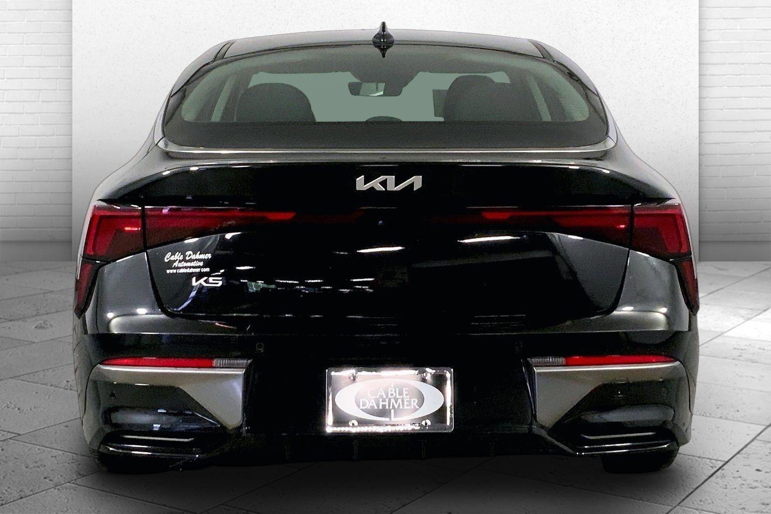 2025 Kia K5 LXS