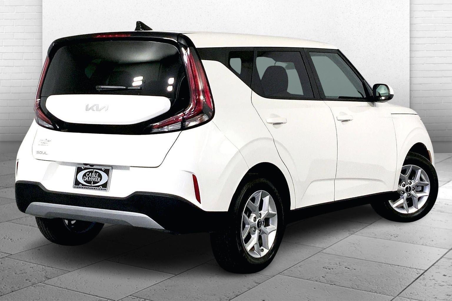 2025 Kia Soul LX