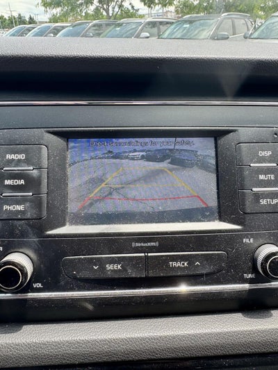 2017 Kia Sedona L