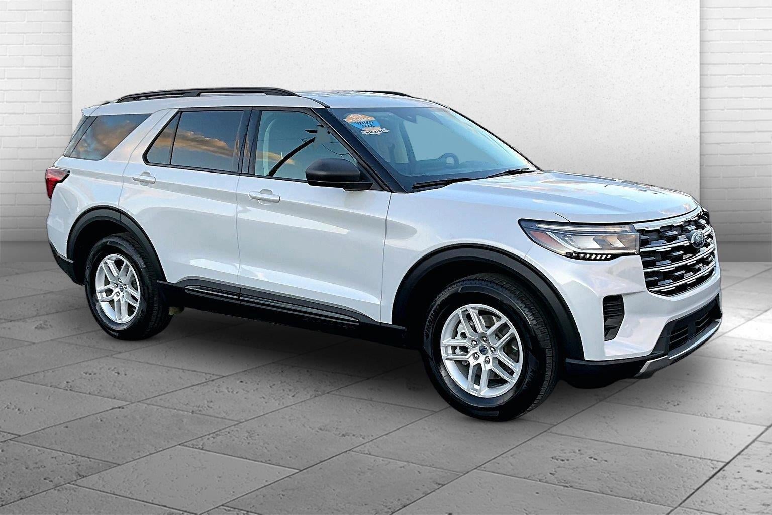2026 Ford Explorer Active w/100A Pkg
