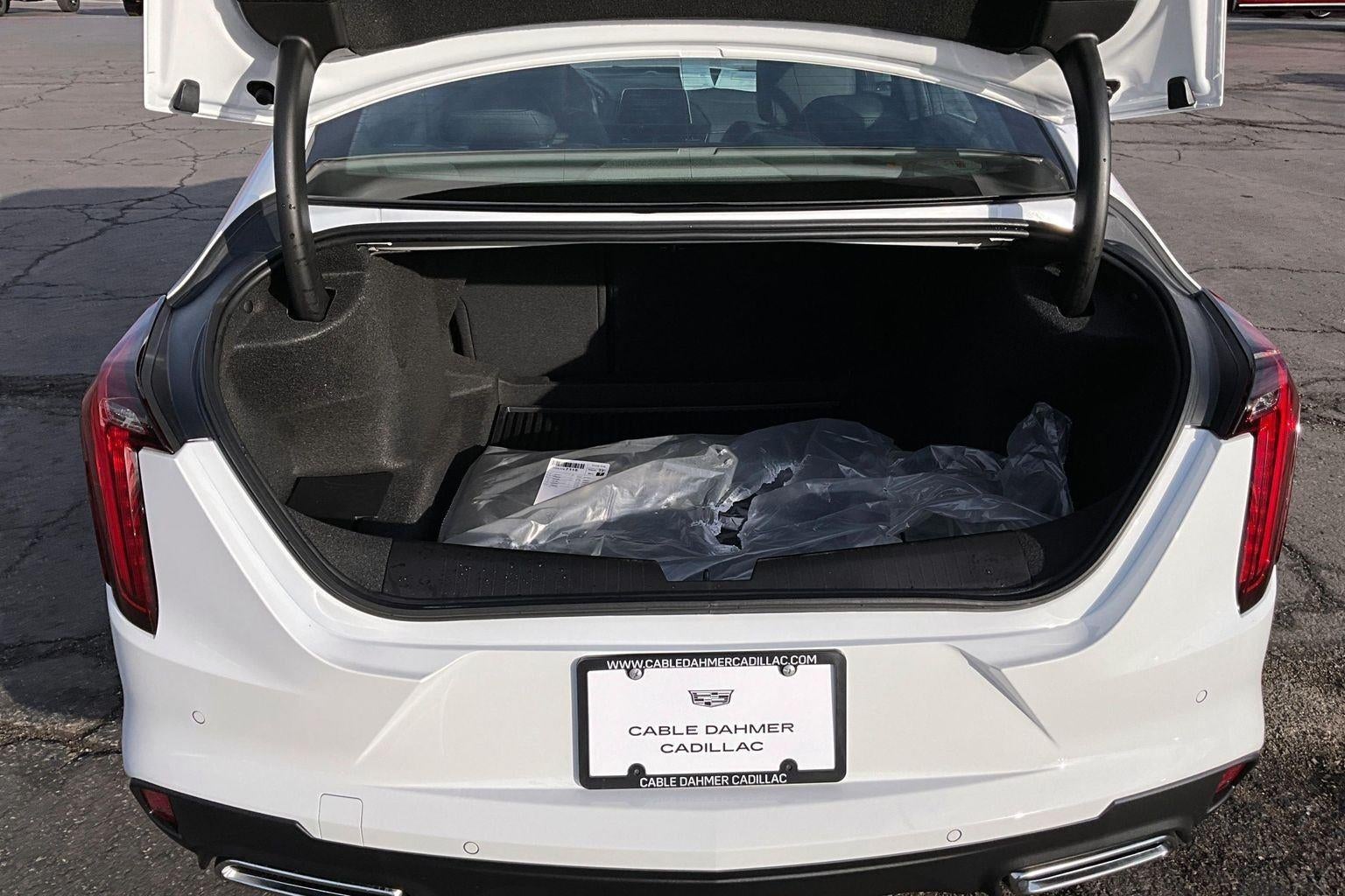 2026 Cadillac CT4 Luxury