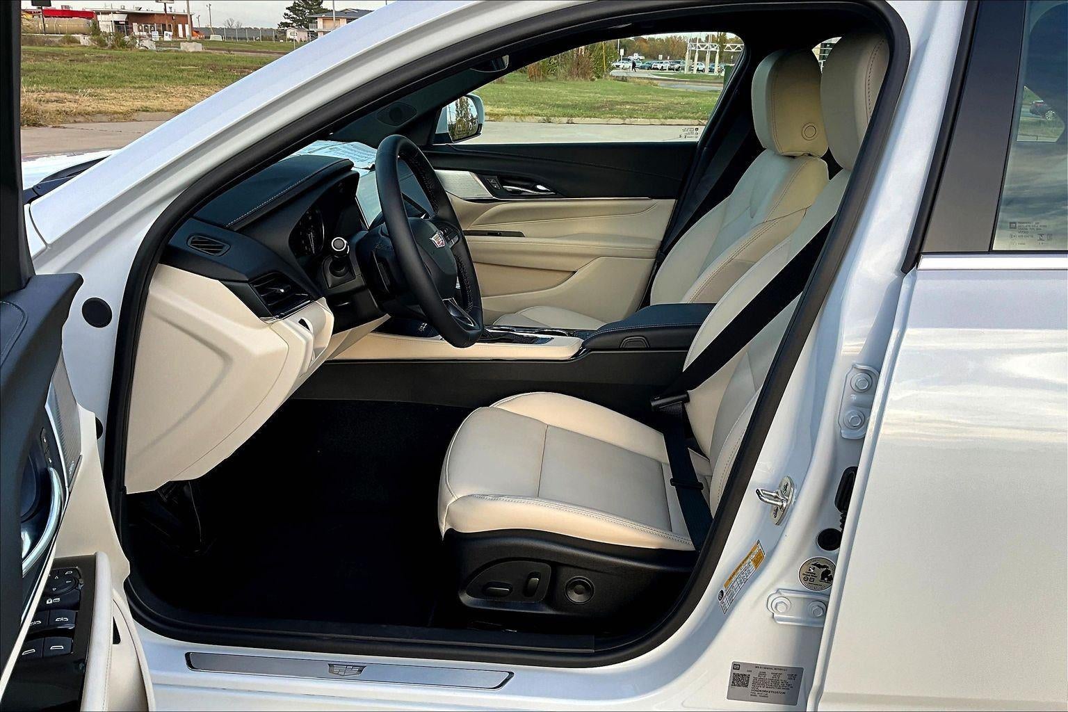 2026 Cadillac CT4 Luxury