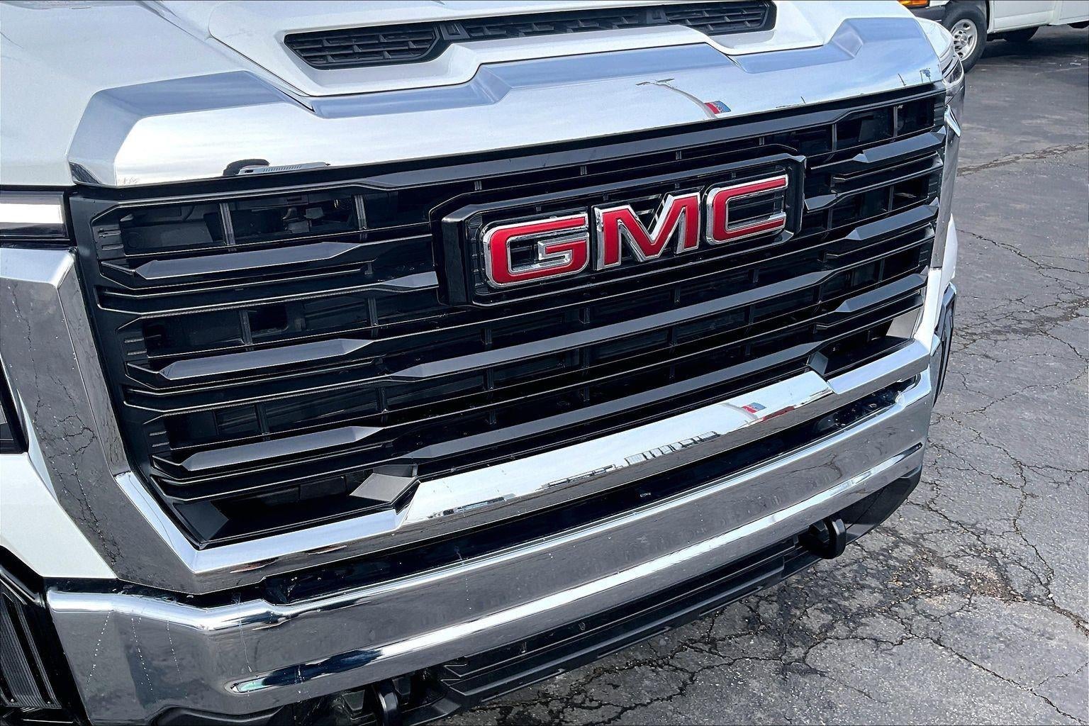 2026 GMC Sierra 3500 HD Chassis Cab Pro