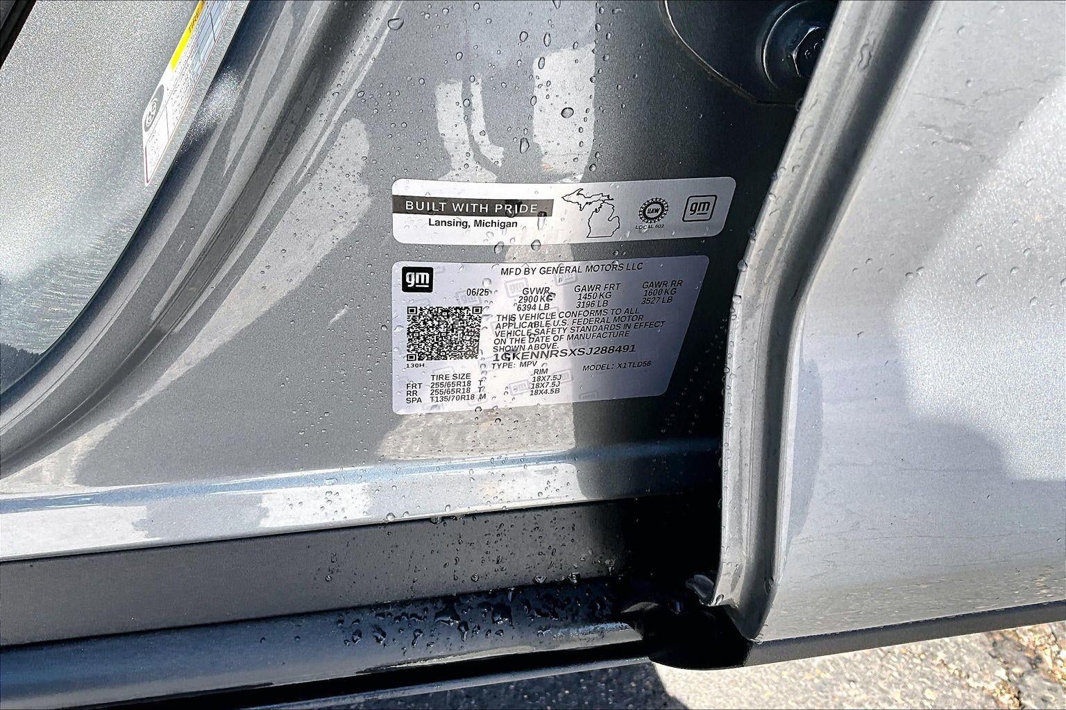 2025 GMC Acadia Elevation