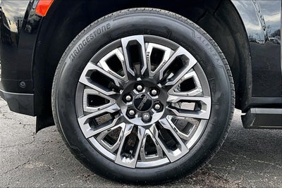 2023 GMC Yukon Denali Ultimate