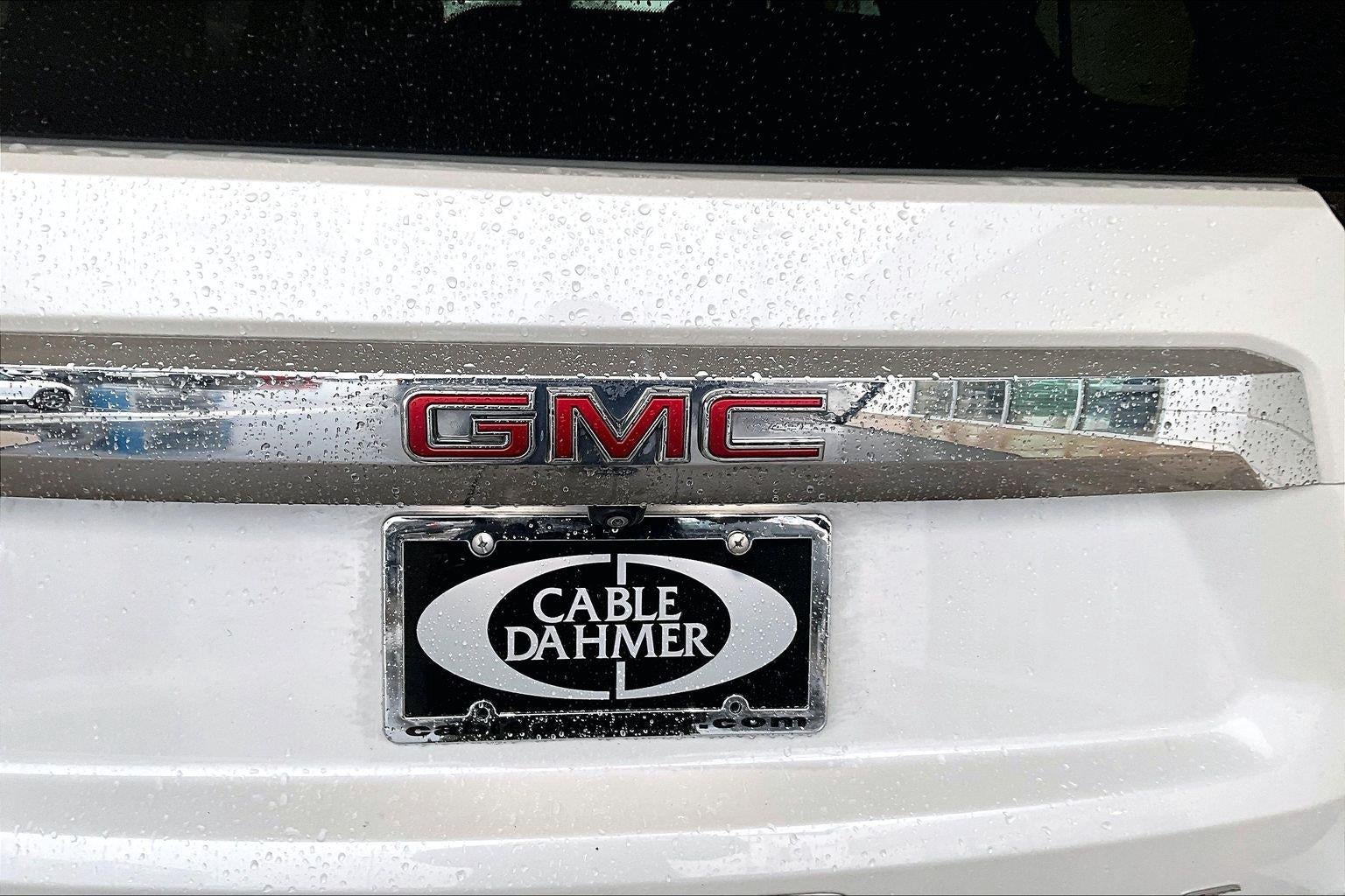 2024 GMC Yukon XL SLT