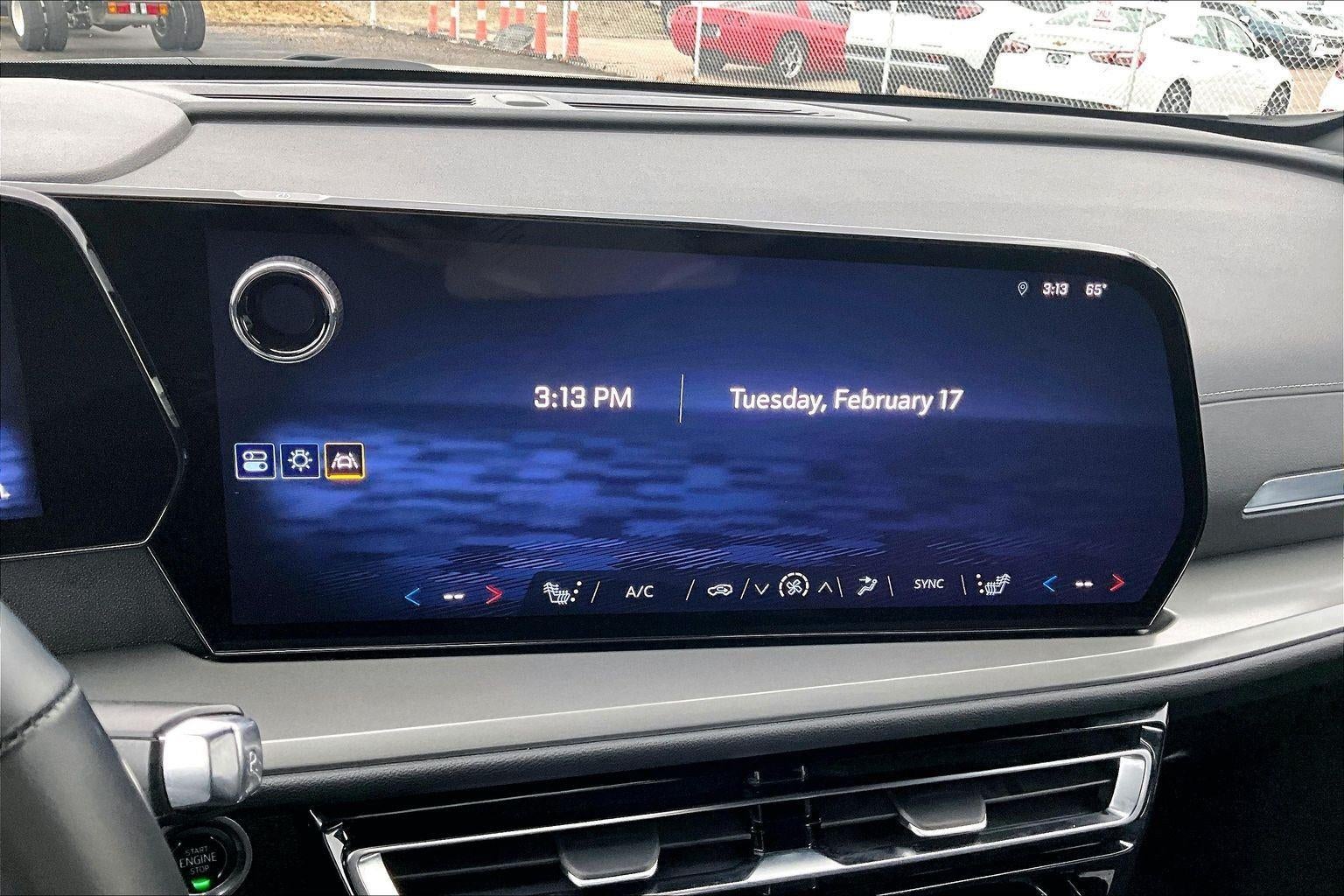 2024 Chevrolet Traverse LT