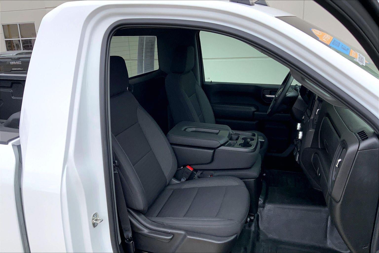 2024 GMC Sierra 2500 HD Pro