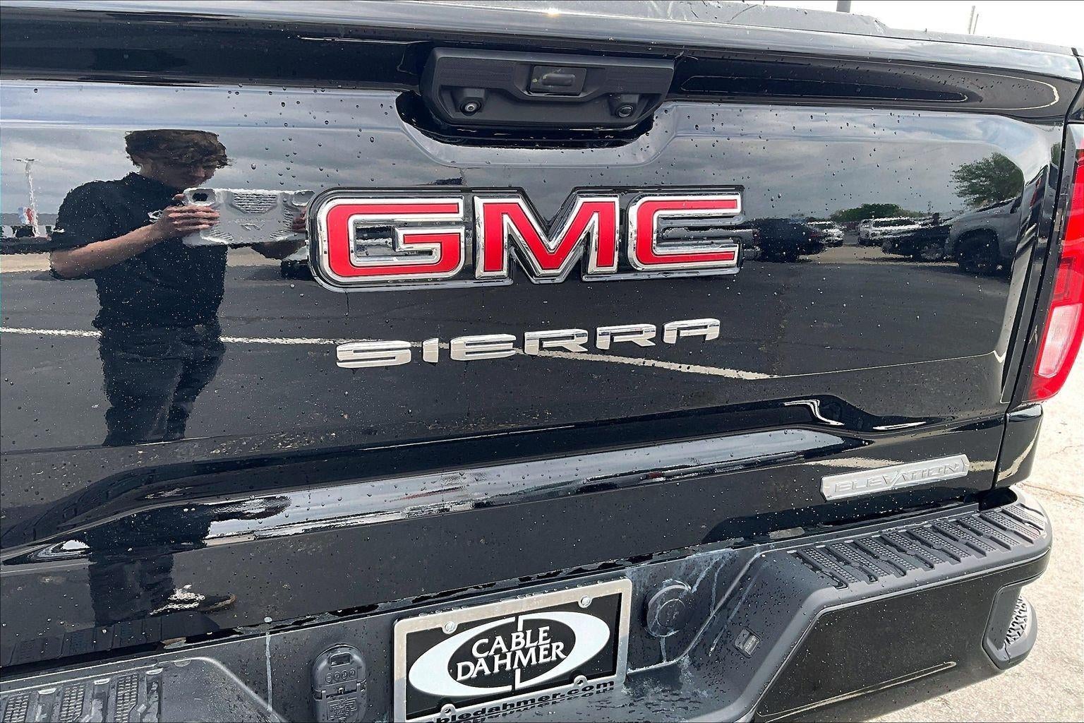 2023 GMC Sierra 1500 Elevation