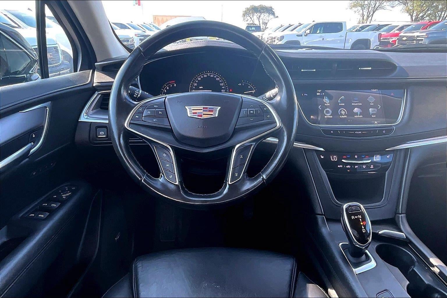2018 Cadillac XT5 Luxury AWD