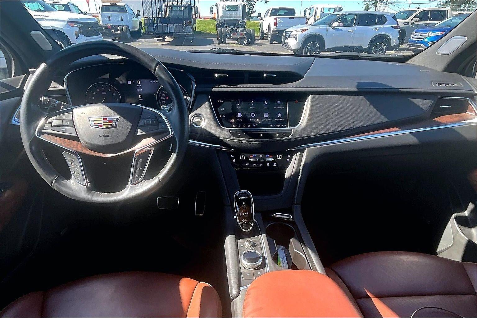2021 Cadillac XT5 AWD Sport