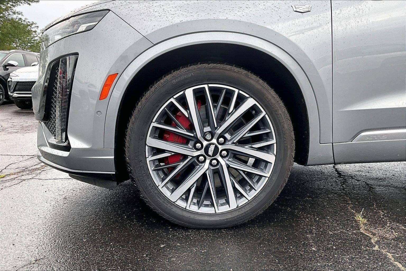 2025 Cadillac XT6 Sport