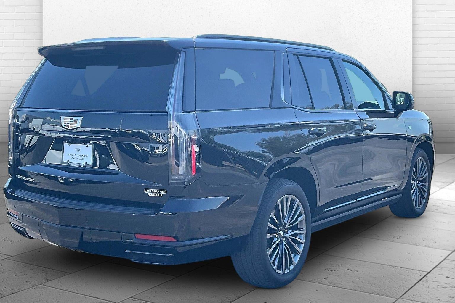 2025 Cadillac Escalade Sport Platinum