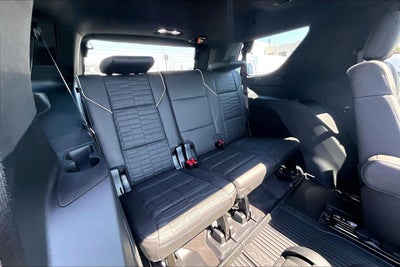 2025 Cadillac Escalade Sport Platinum