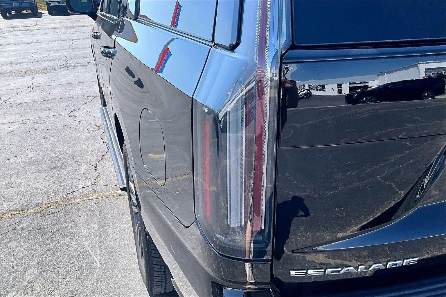 2025 Cadillac Escalade Sport Platinum