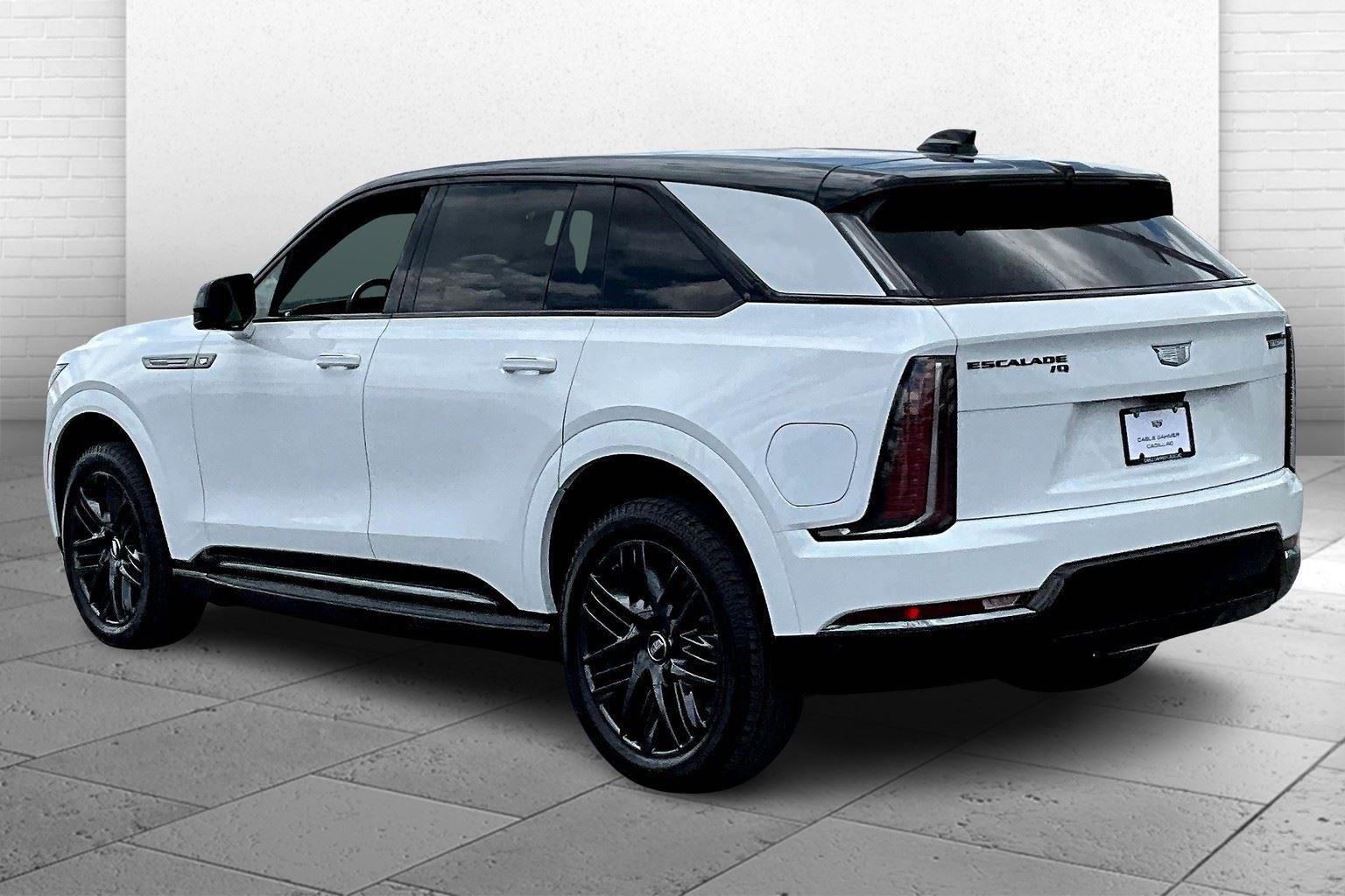 2025 Cadillac ESCALADE IQ Sport 2