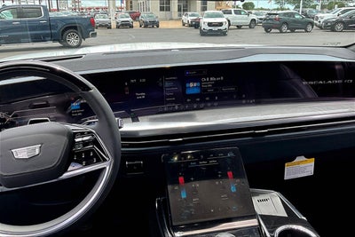 2025 Cadillac ESCALADE IQ Sport 2