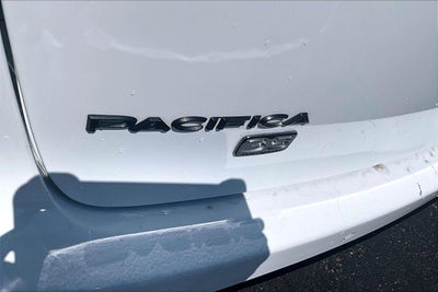 2020 Chrysler Pacifica Touring L Plus 35th Anniversary
