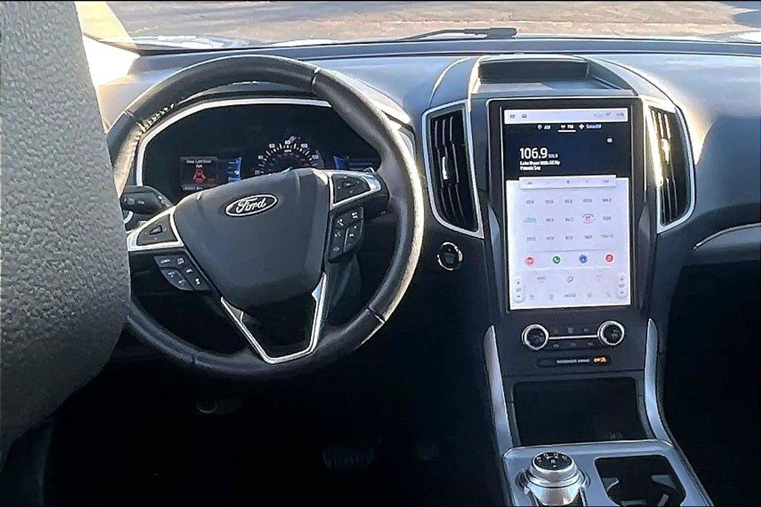 2021 Ford Edge SEL