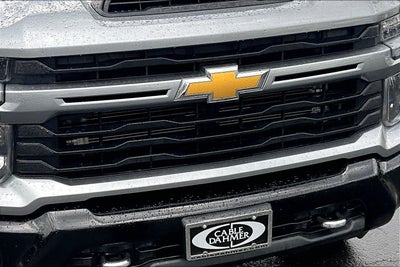 2024 Chevrolet Silverado 2500 HD Custom