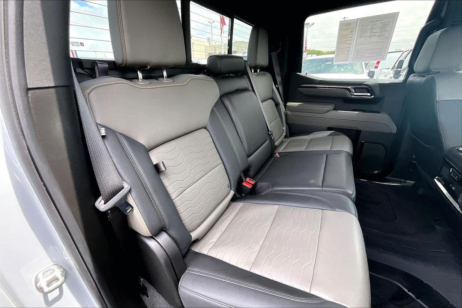2025 Chevrolet Silverado 1500 ZR2