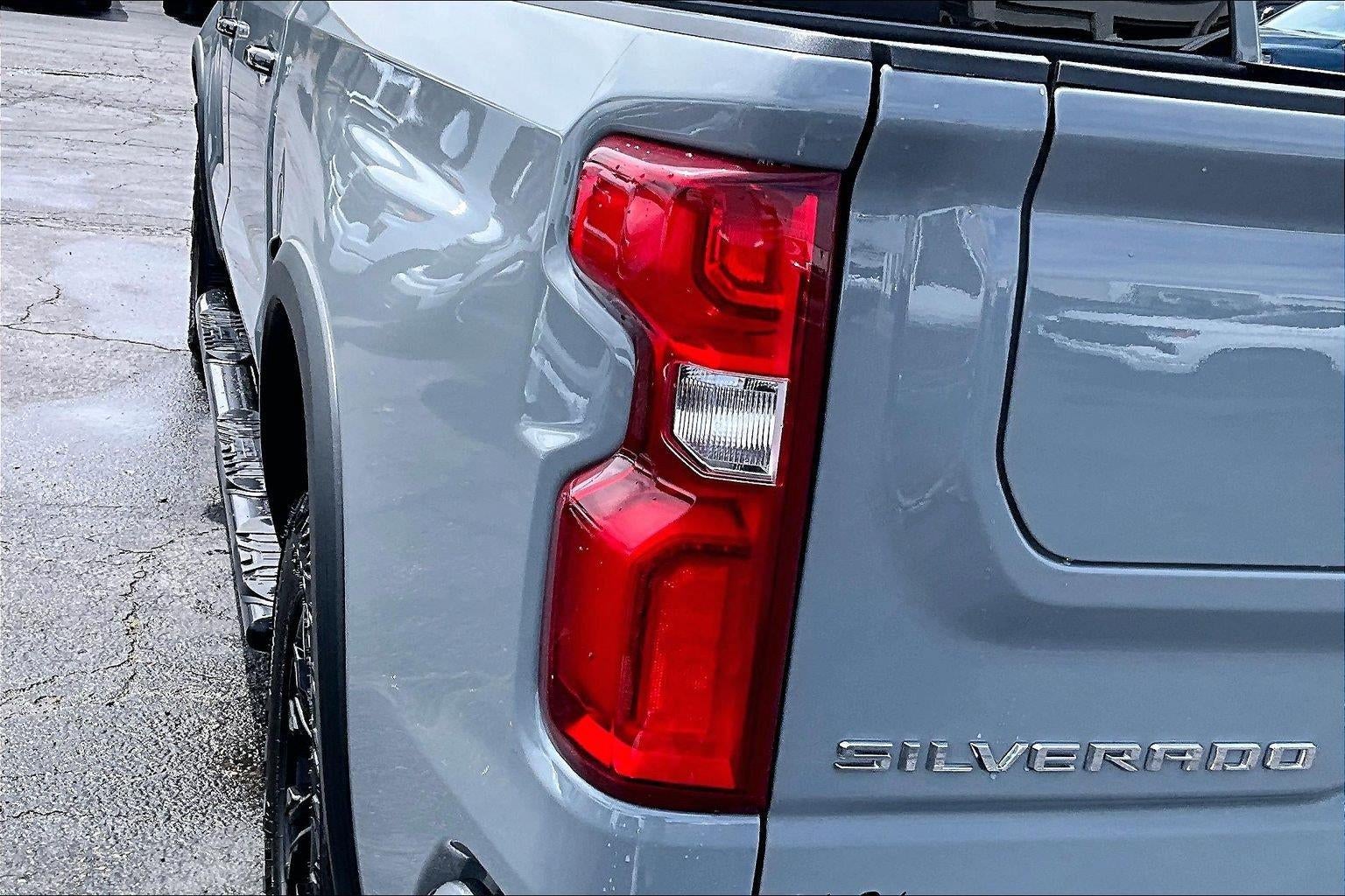 2025 Chevrolet Silverado 1500 ZR2