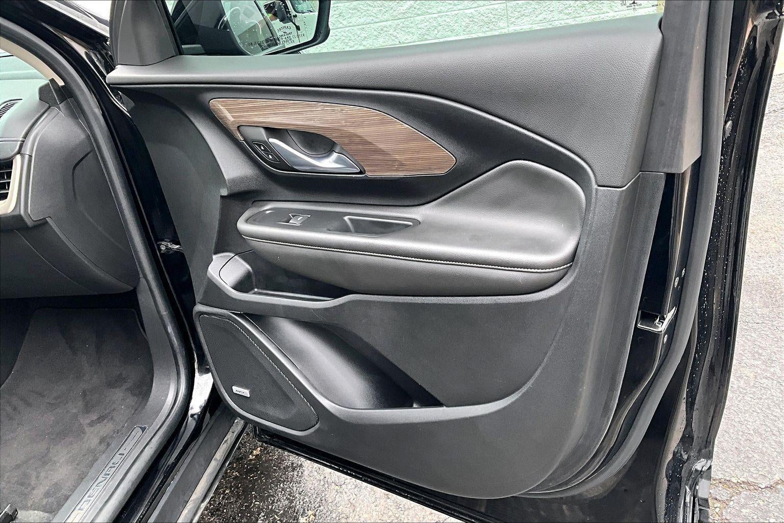 2022 GMC Terrain Denali