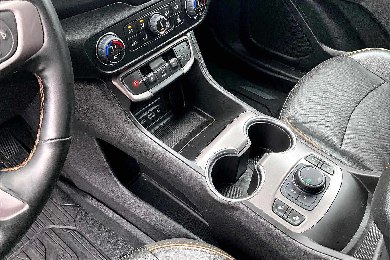 2023 GMC Terrain AT4